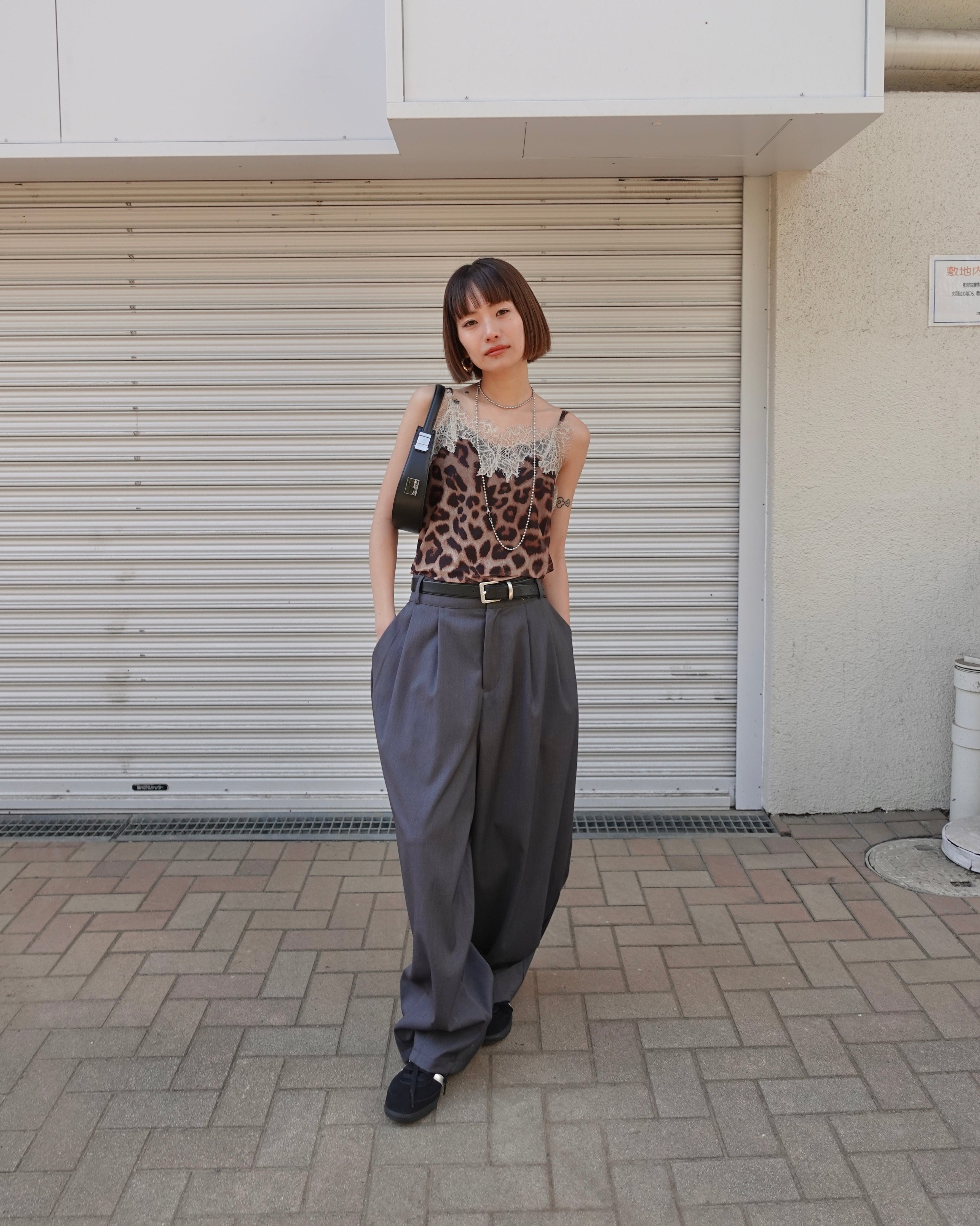 ワイドスラックスパンツ