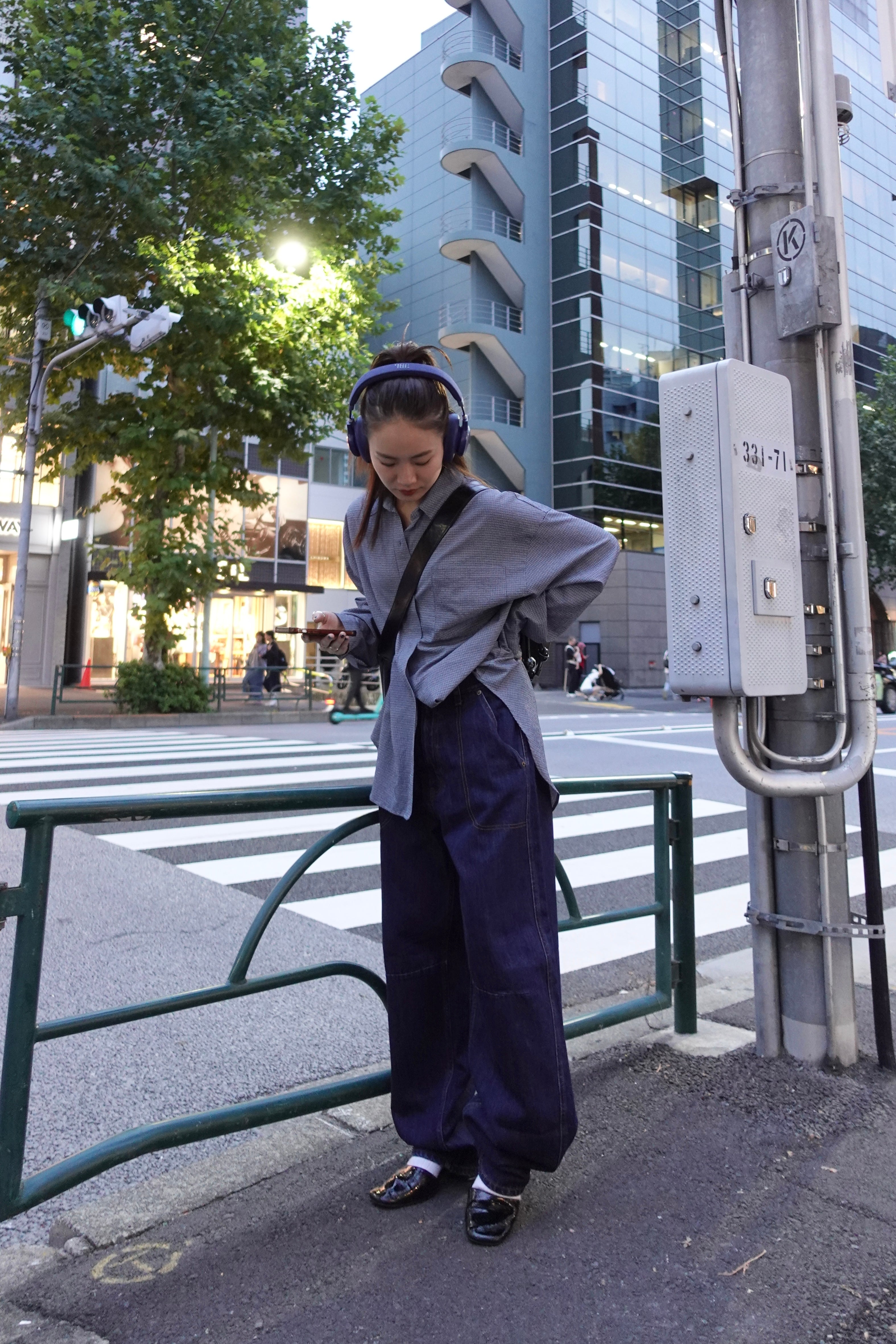 刺繍カーブデニム