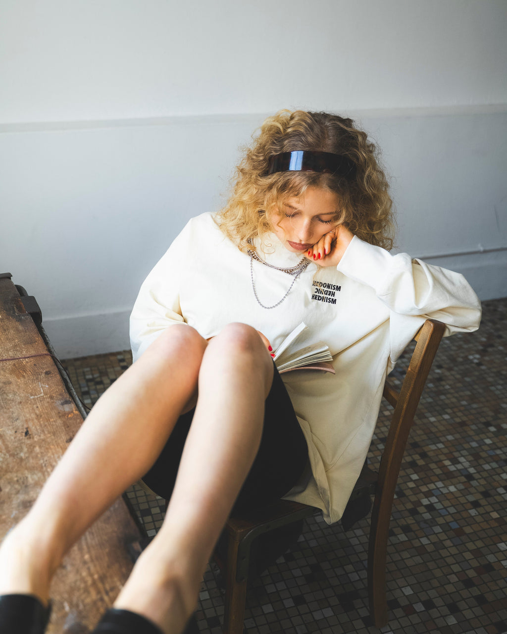 エンブロイダリールーズロンTee