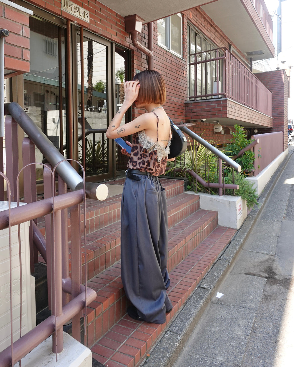 ワイドスラックスパンツ