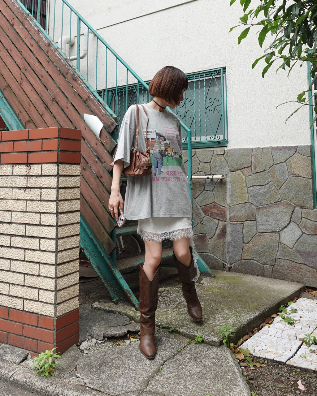 ルーズカラーロゴTee