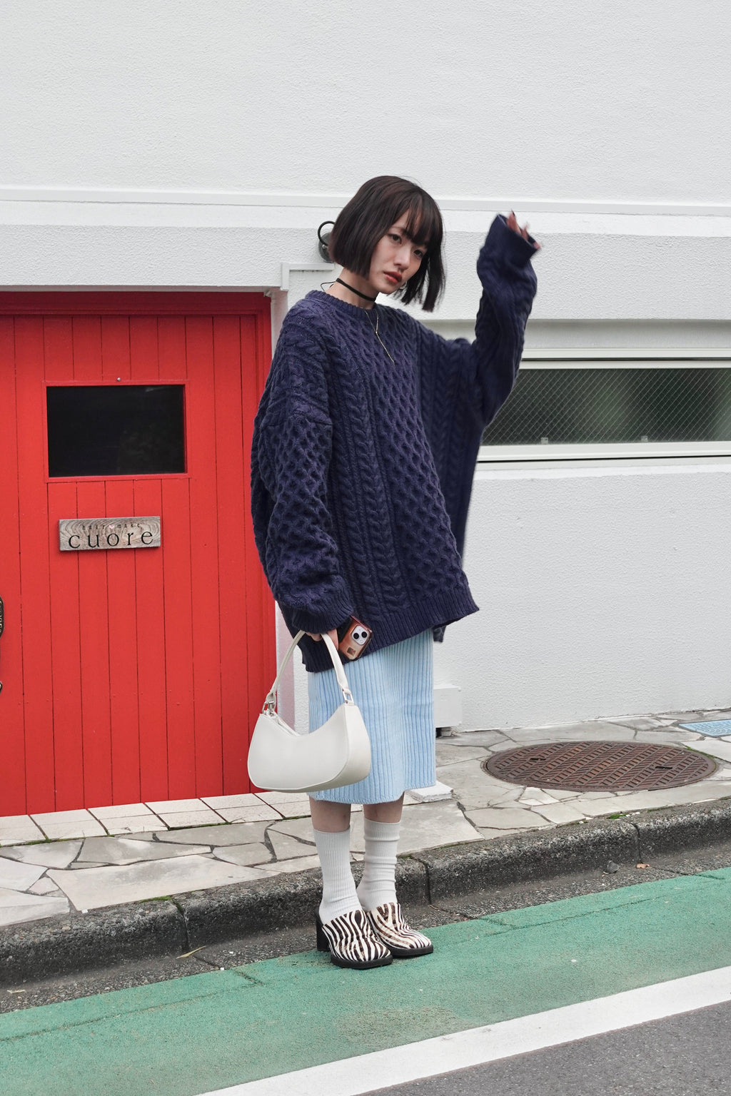 ケーブルオーバーニット