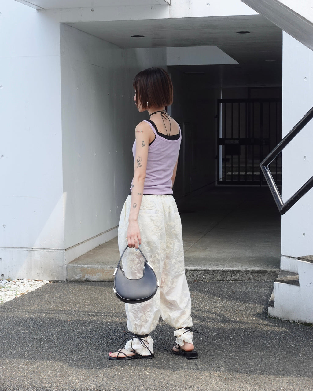 アンクルデザインレースパンツ
