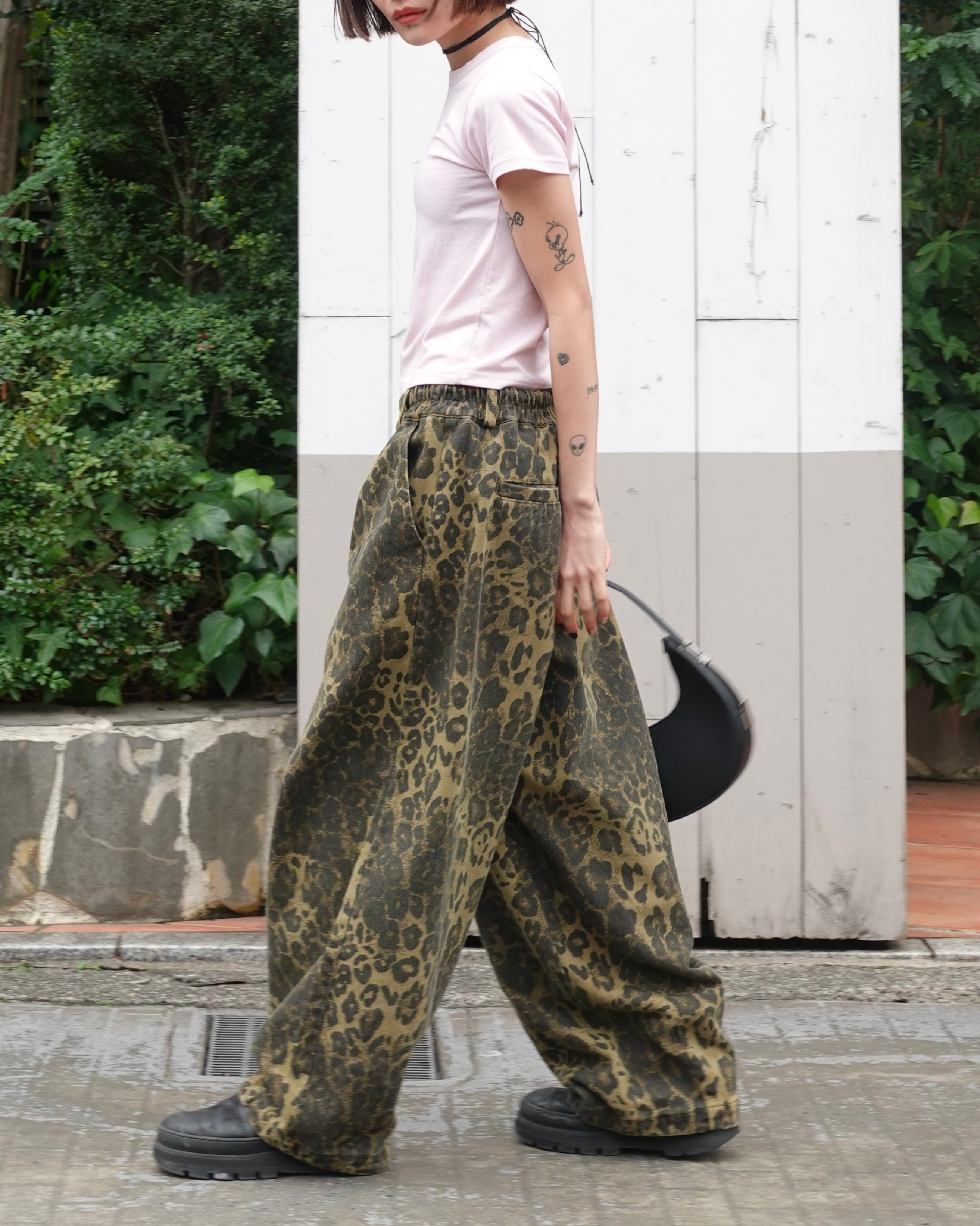 ボリュームレオパードパンツ