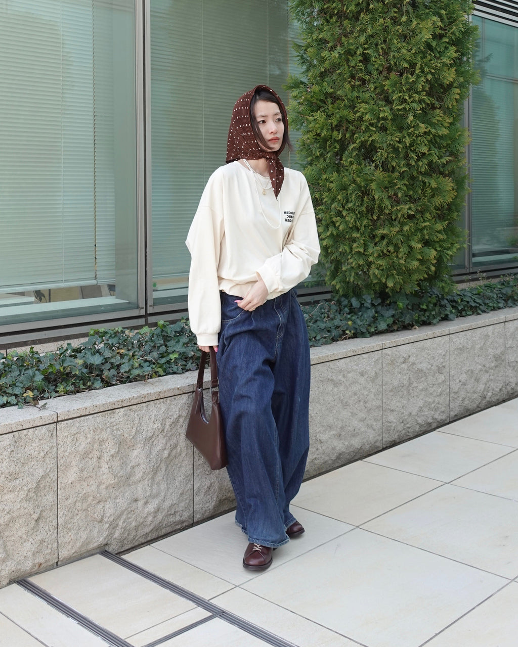 エンブロイダリールーズロンTee