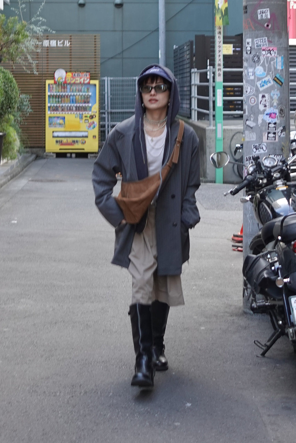 ウォッシュジップパーカー