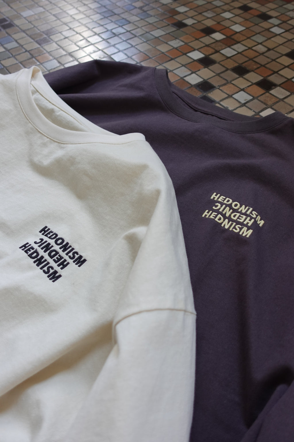 エンブロイダリールーズロンTee