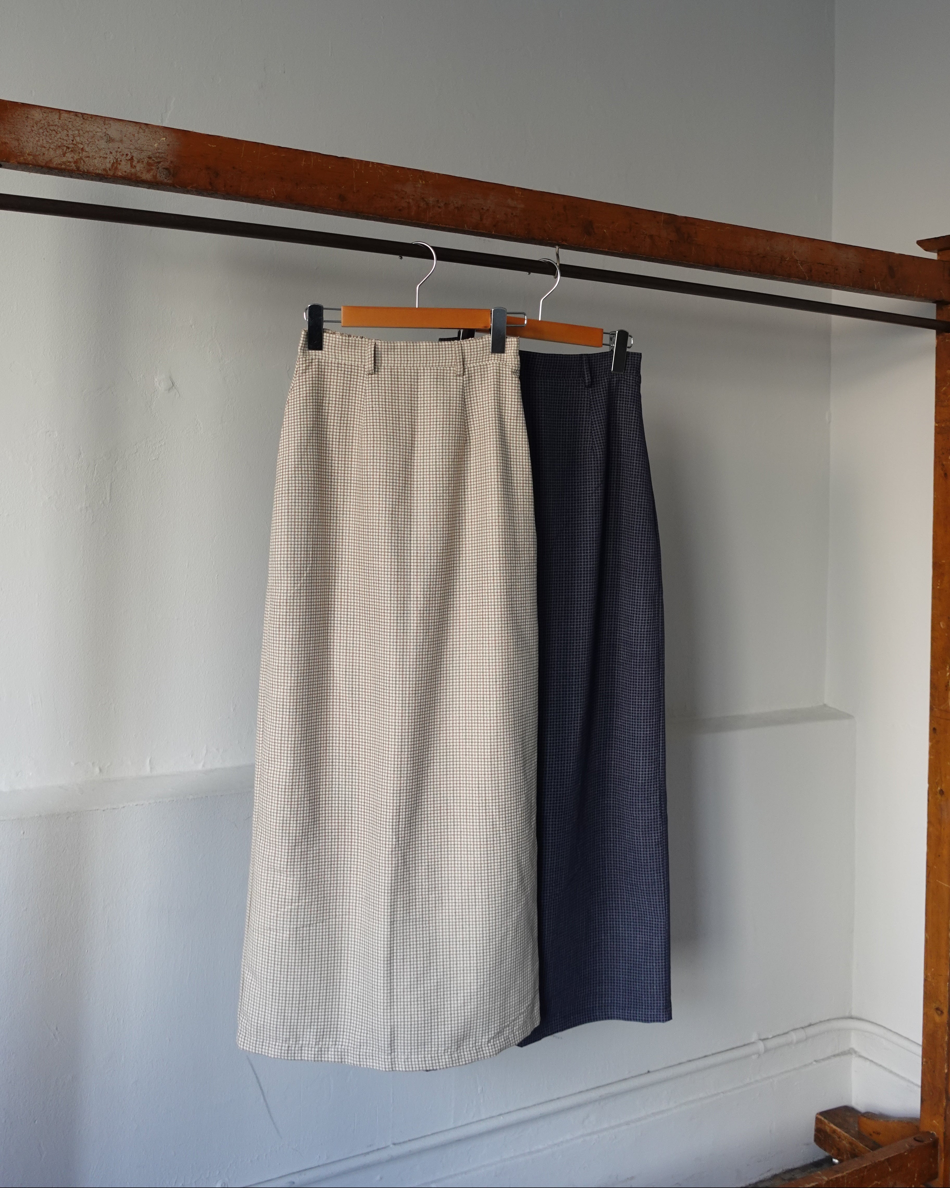 レトロチェックフィットスカート