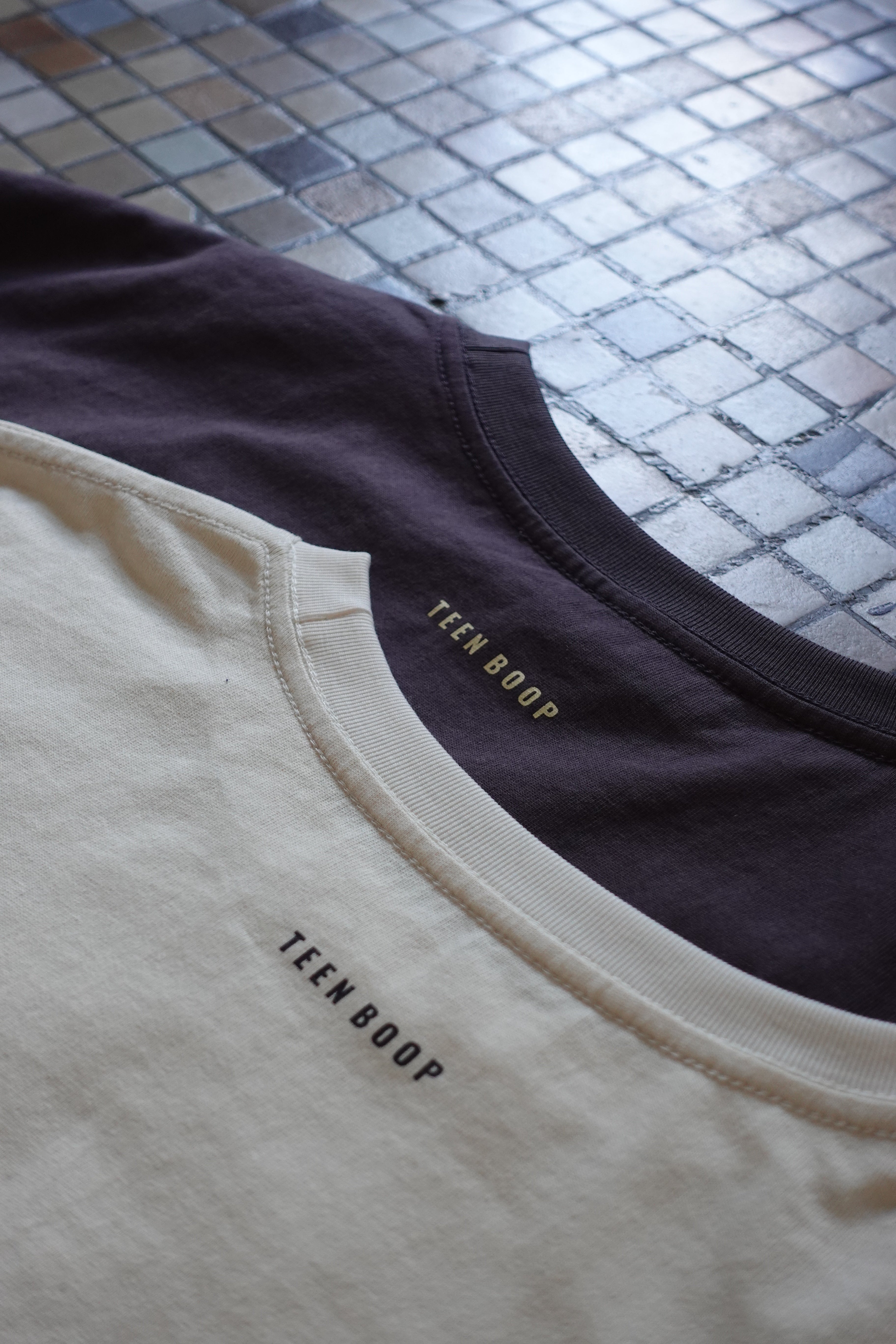 エンブロイダリールーズロンTee