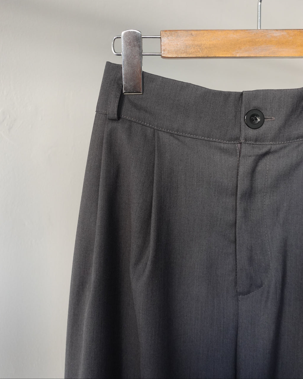 ワイドスラックスパンツ