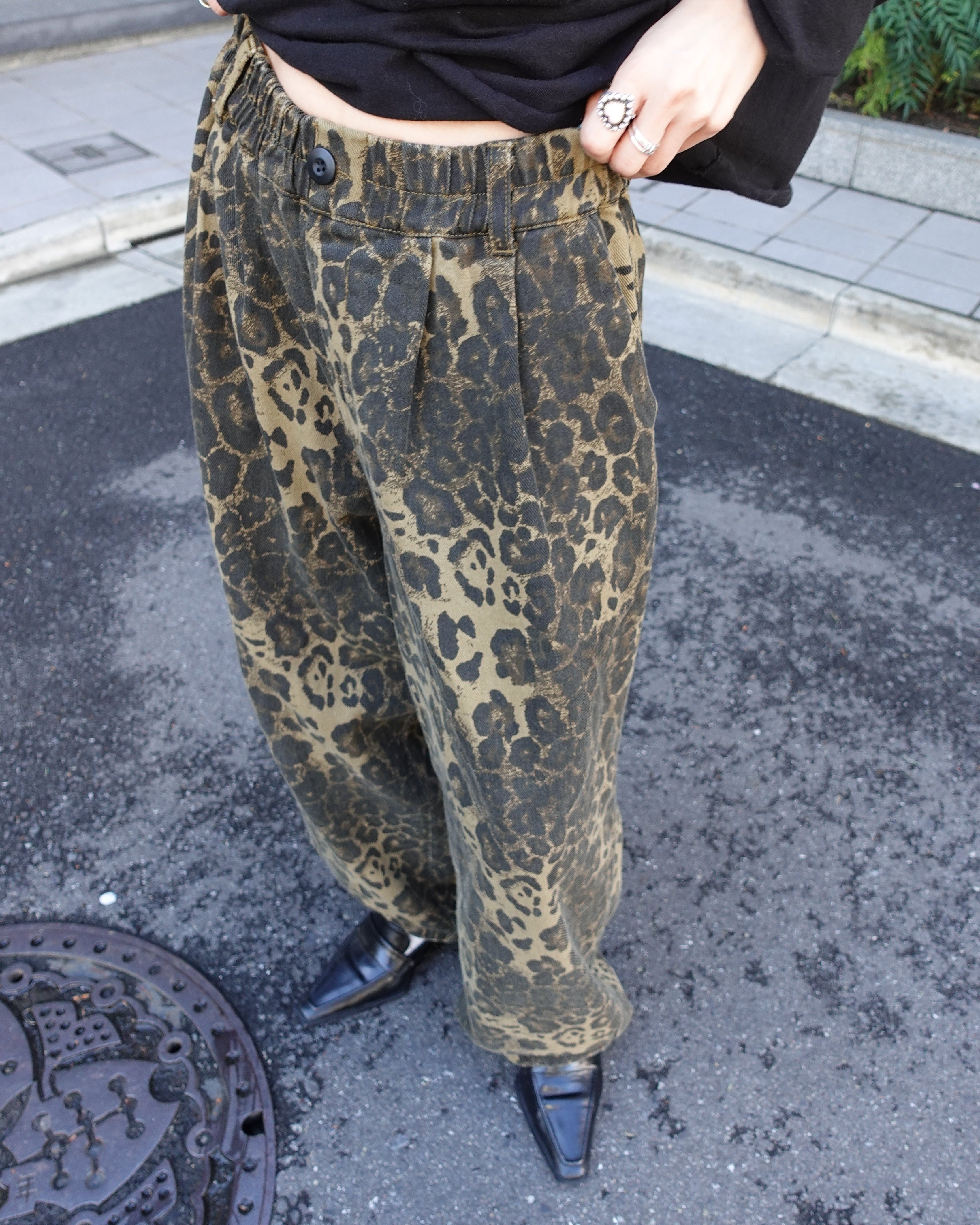 ボリュームレオパードパンツ