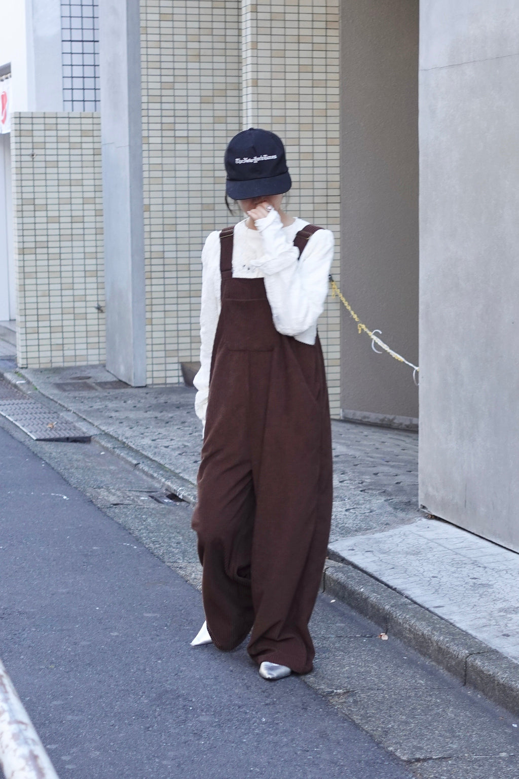 コーデュロイルーズサロペット