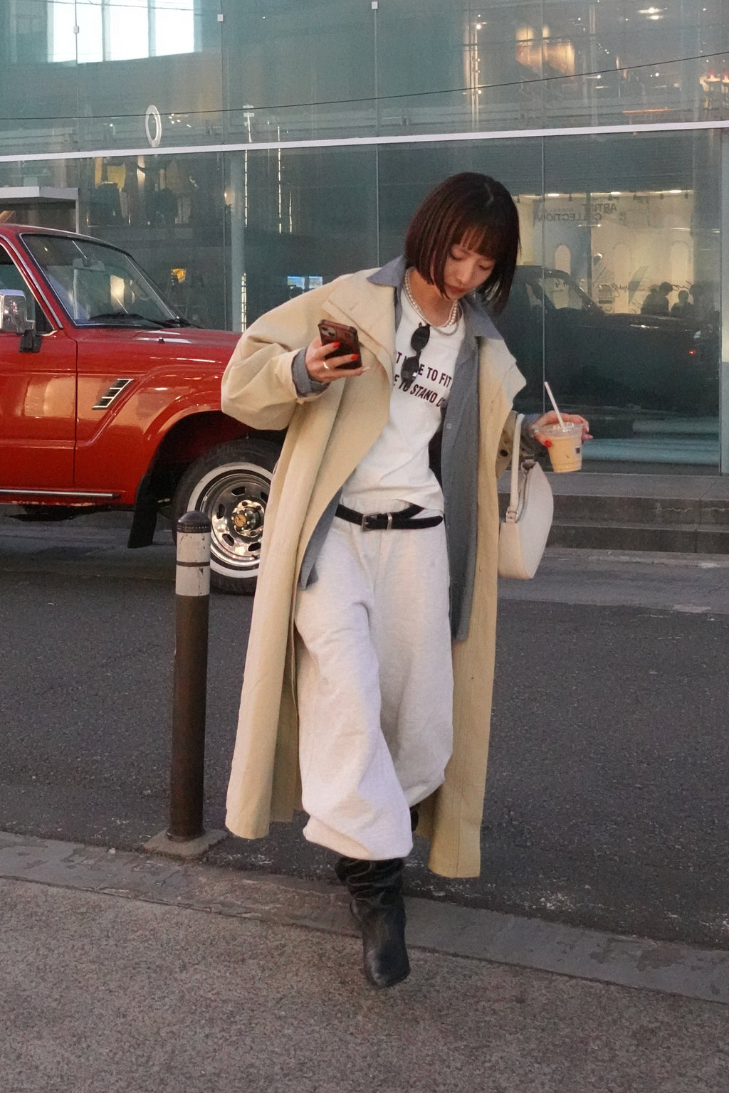 オーバーロングトレンチコート