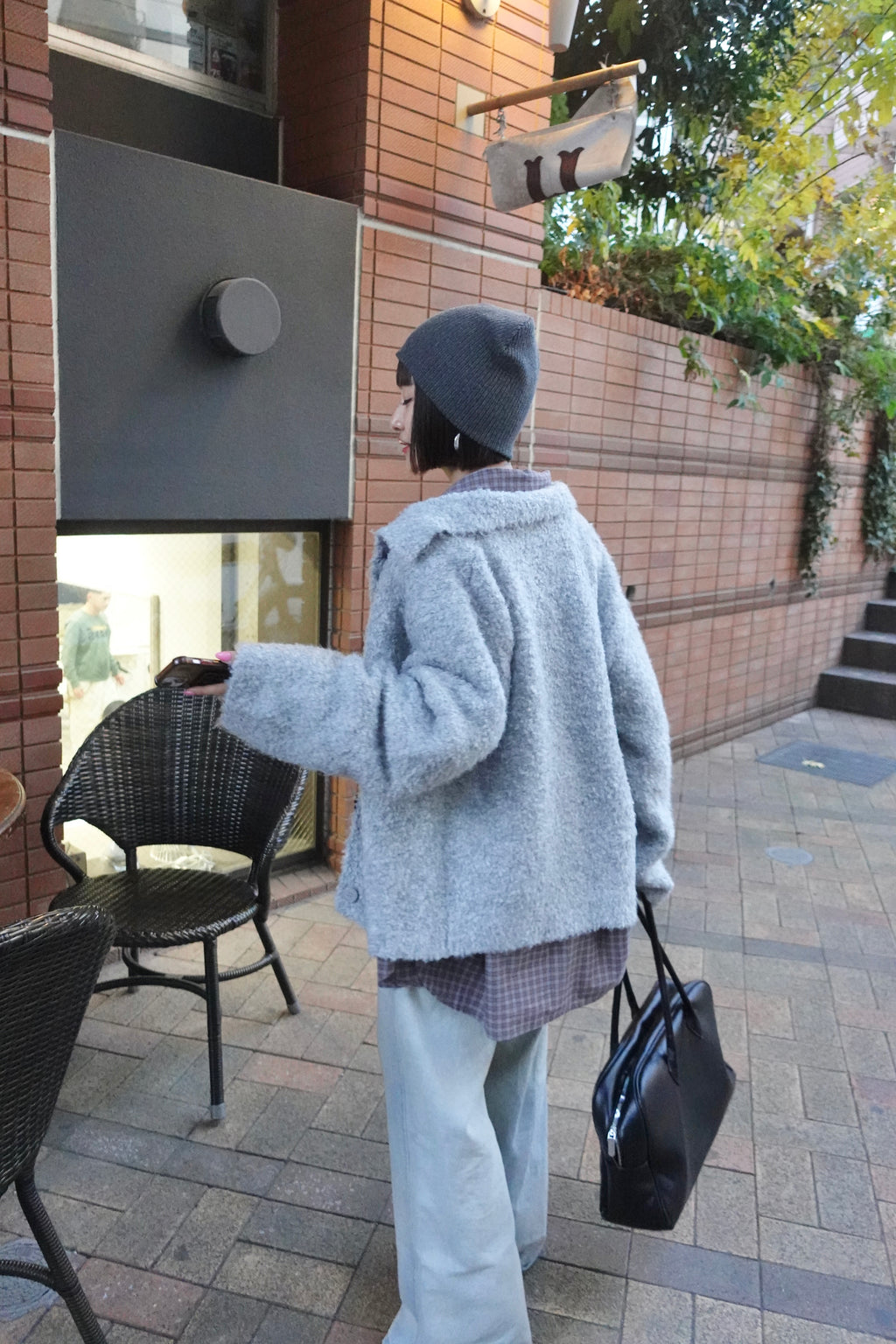 ブークレニットシャツカーデ