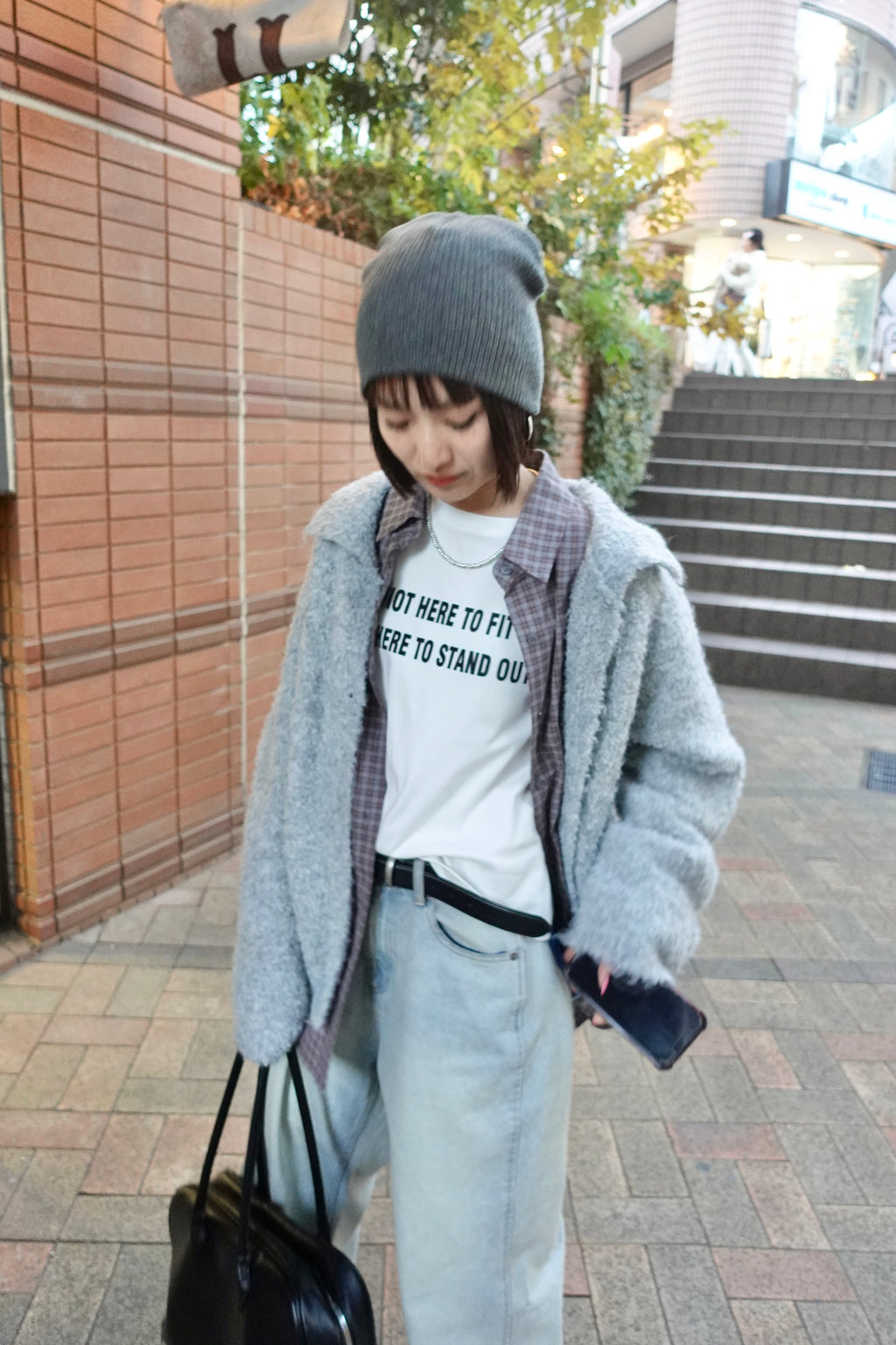 ブークレニットシャツカーデ