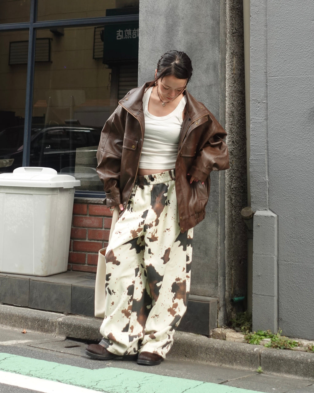 COWモチーフラフパンツ