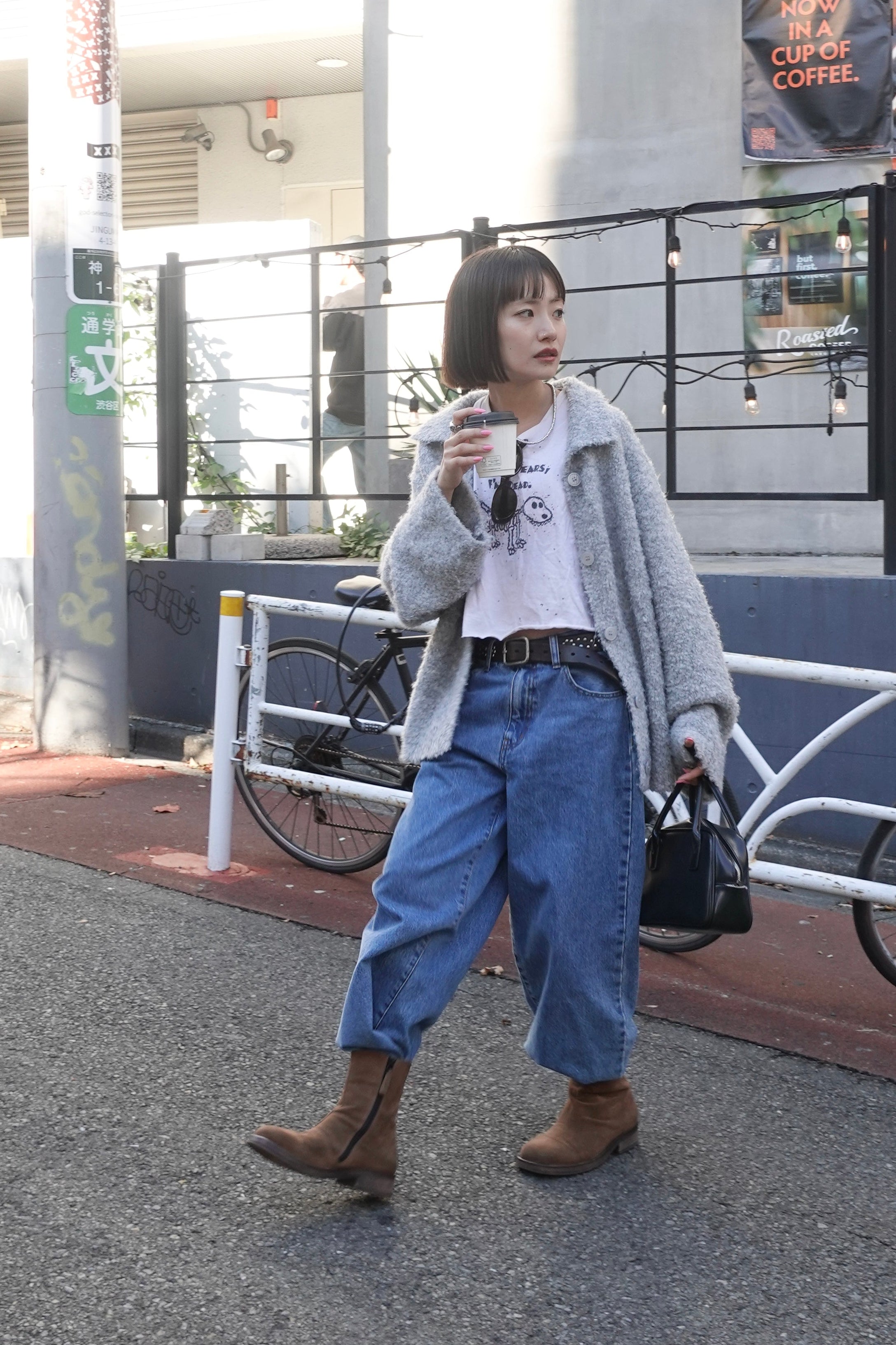 ブークレニットシャツカーデ