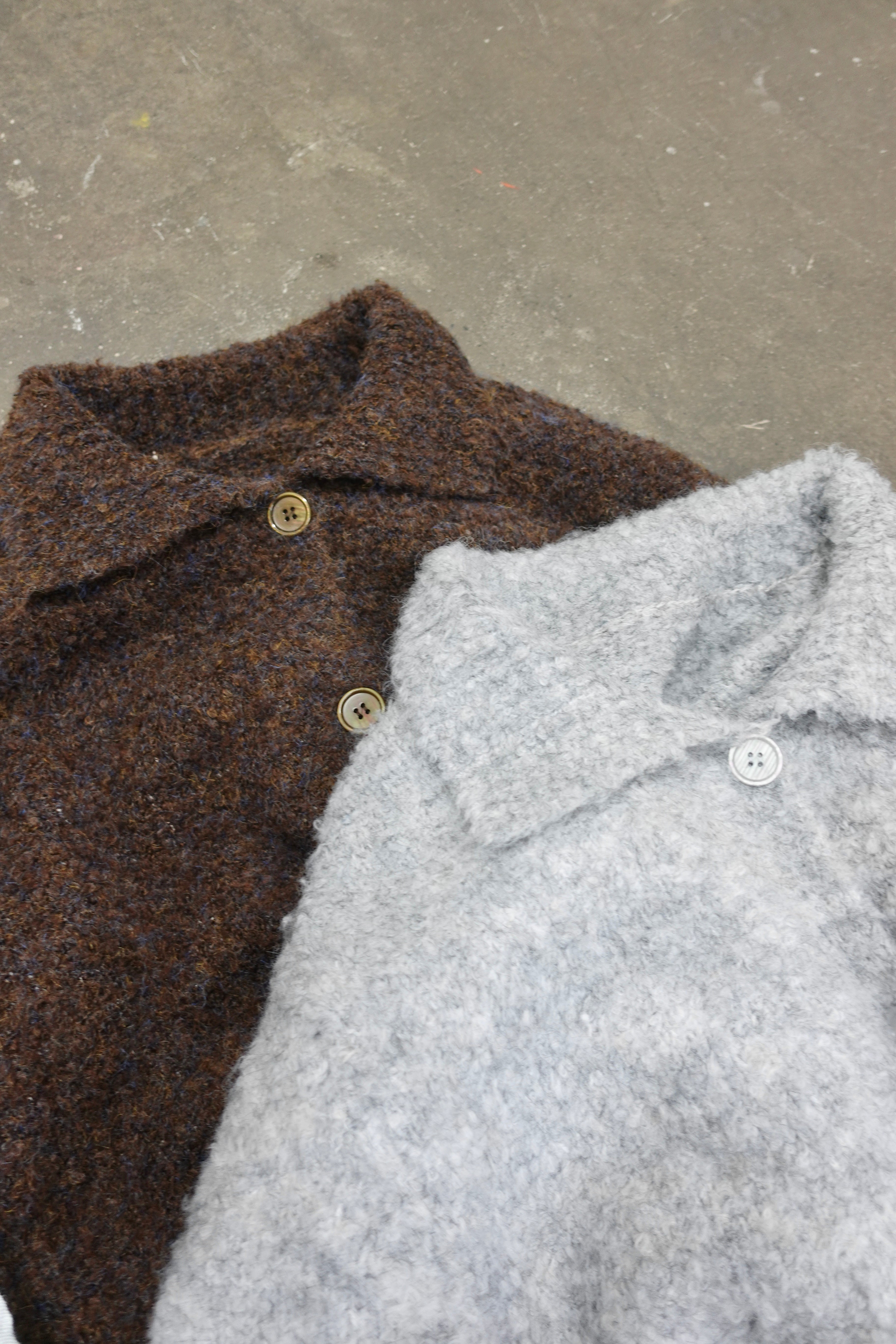 ブークレニットシャツカーデ