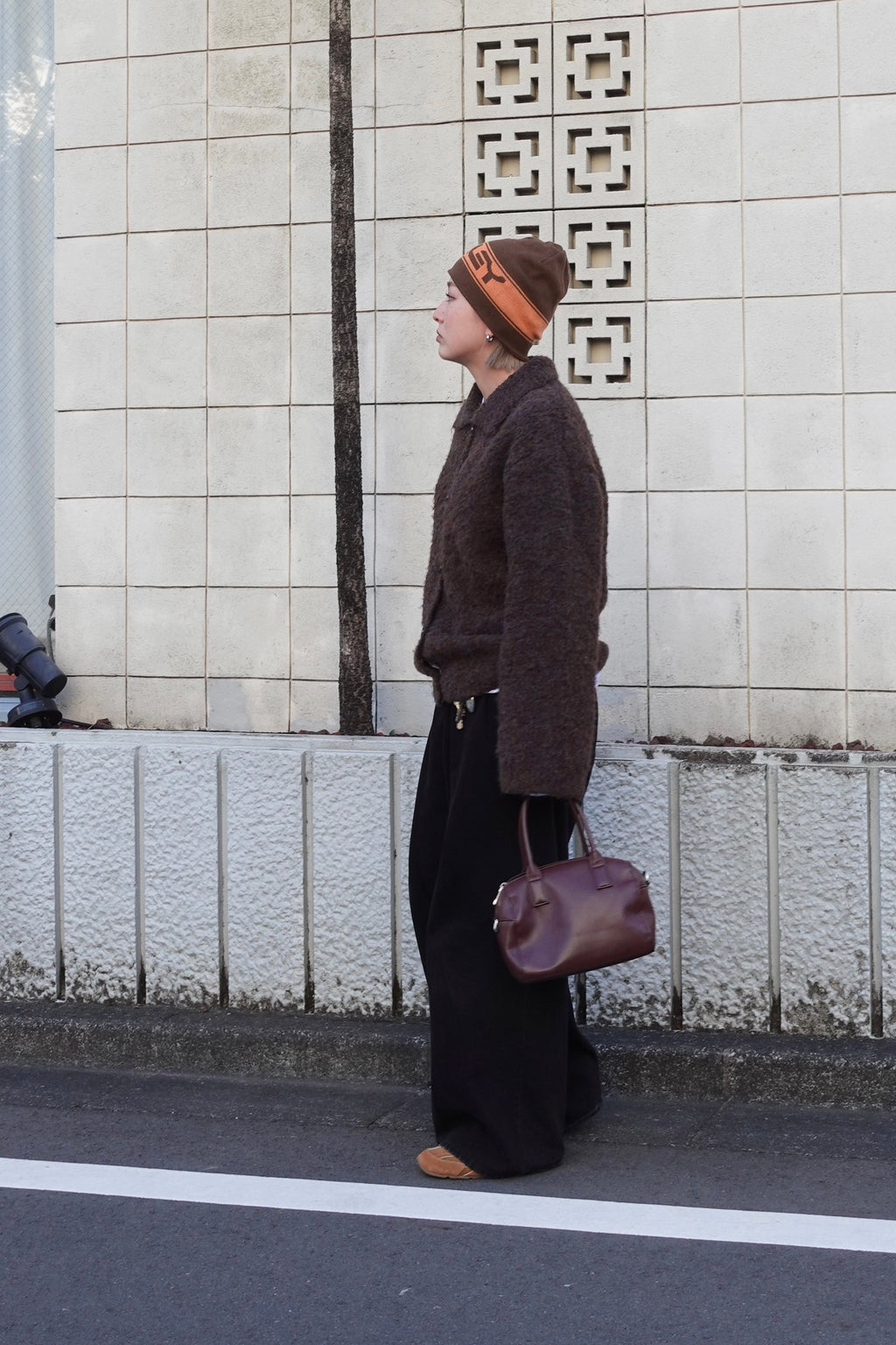 ブークレニットシャツカーデ