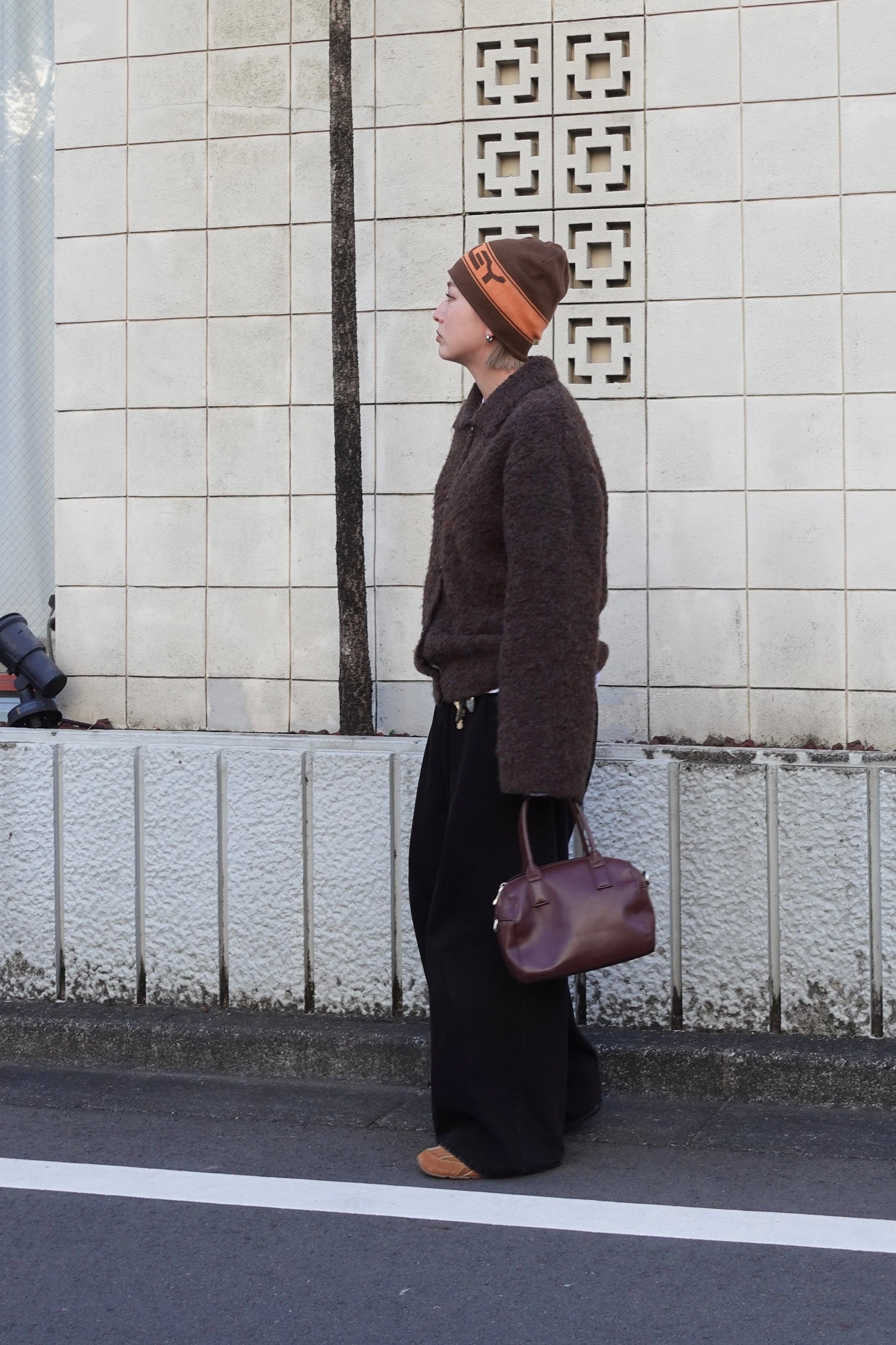 ブークレニットシャツカーデ