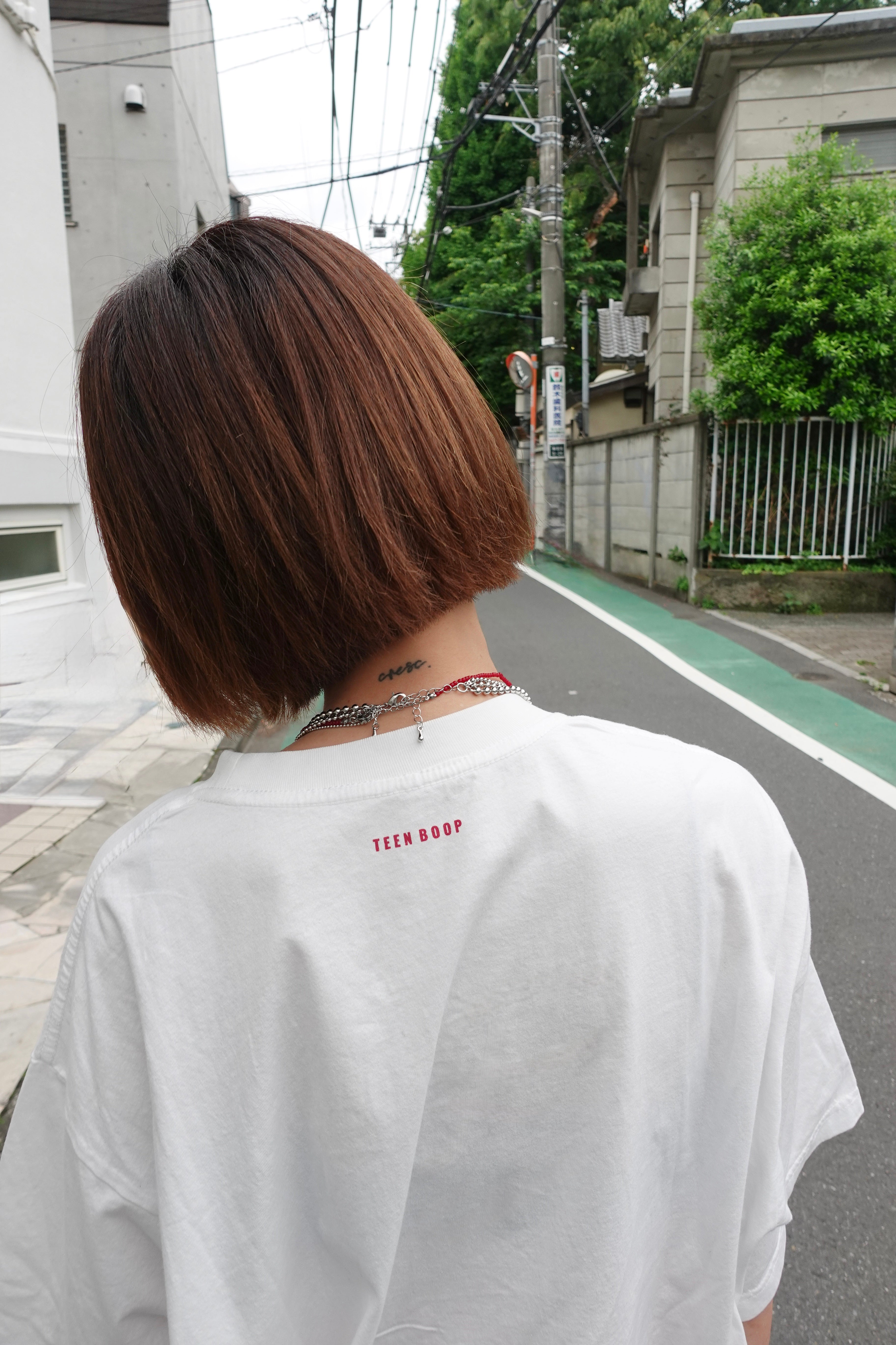 ルーズカラーロゴTee