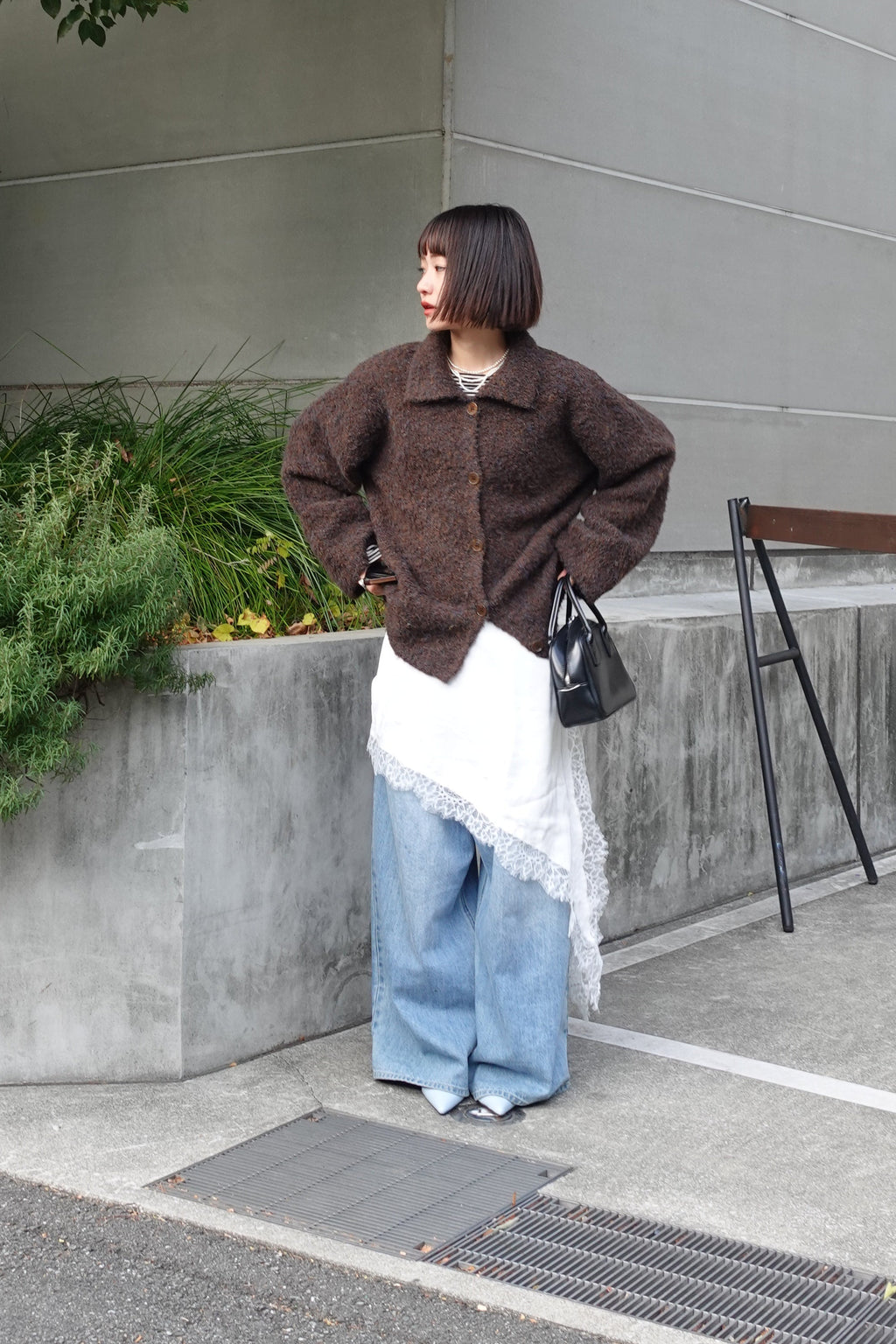 ブークレニットシャツカーデ