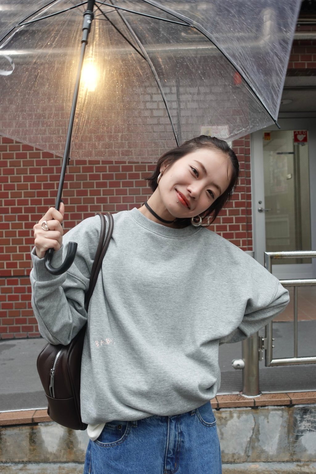 エンブロイダリールーズスウェット