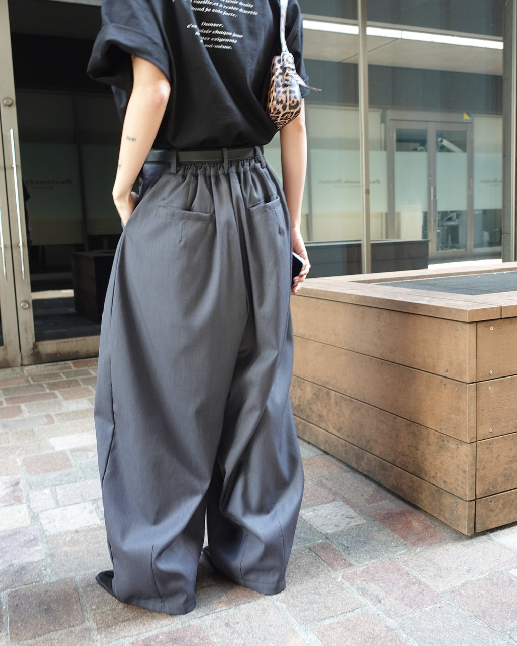 ワイドスラックスパンツ