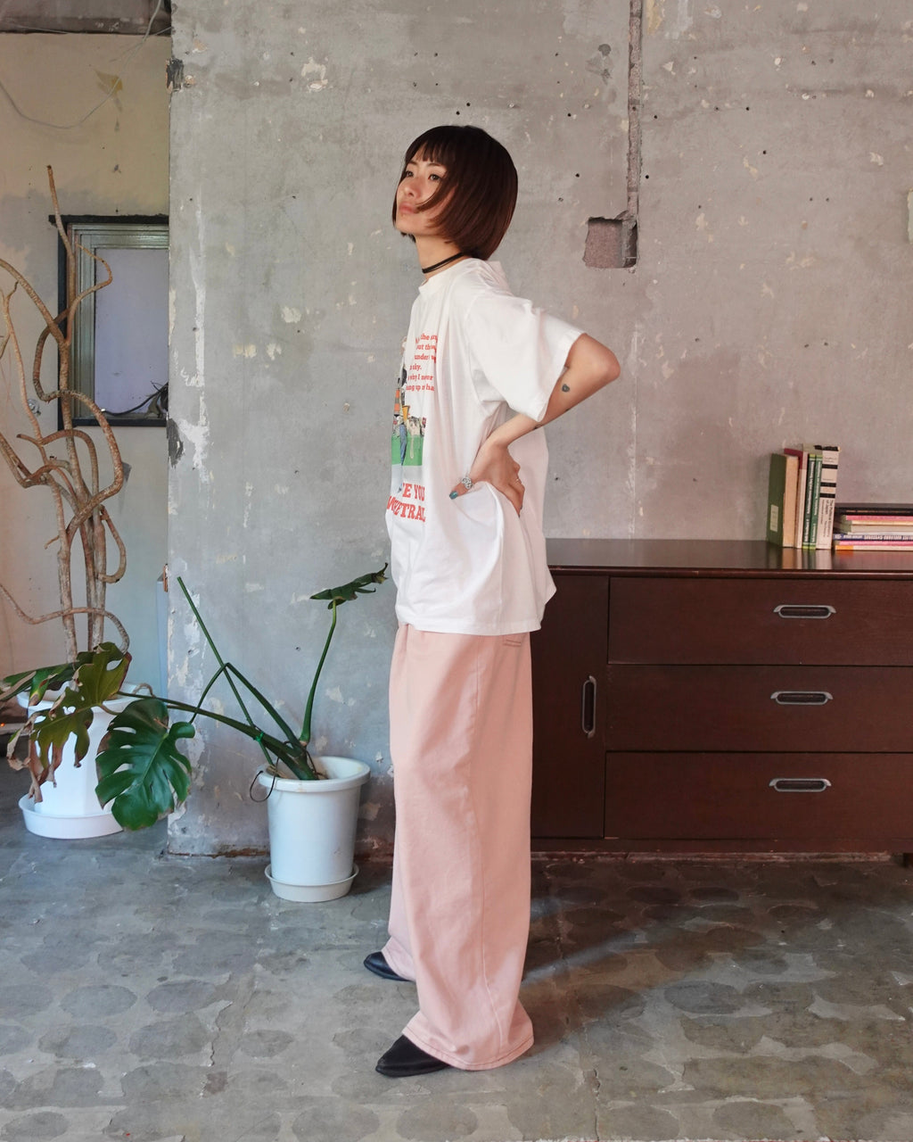 ルーズカラーロゴTee