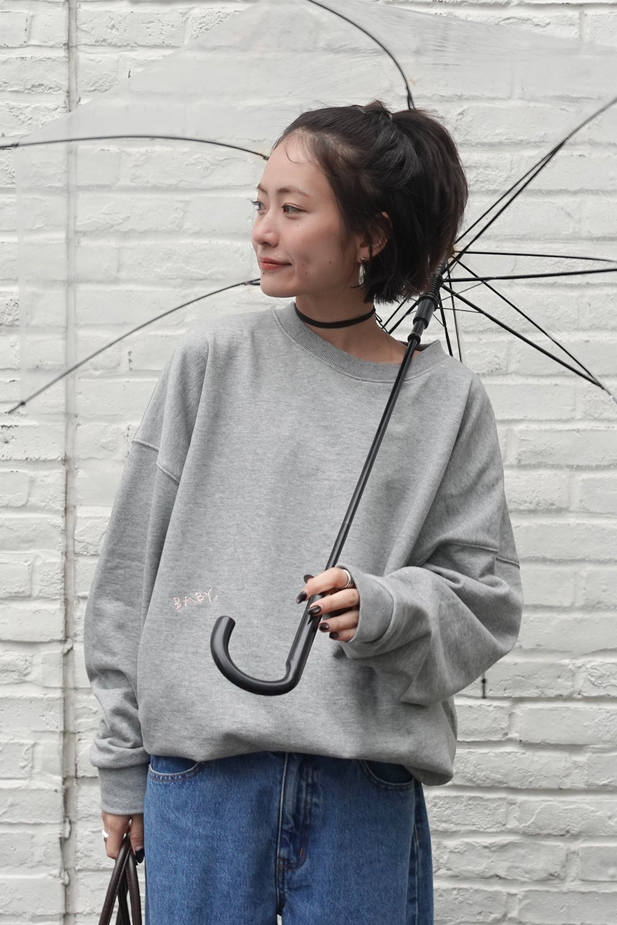 エンブロイダリールーズスウェット