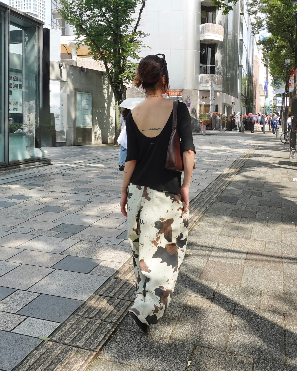 COWモチーフラフパンツ