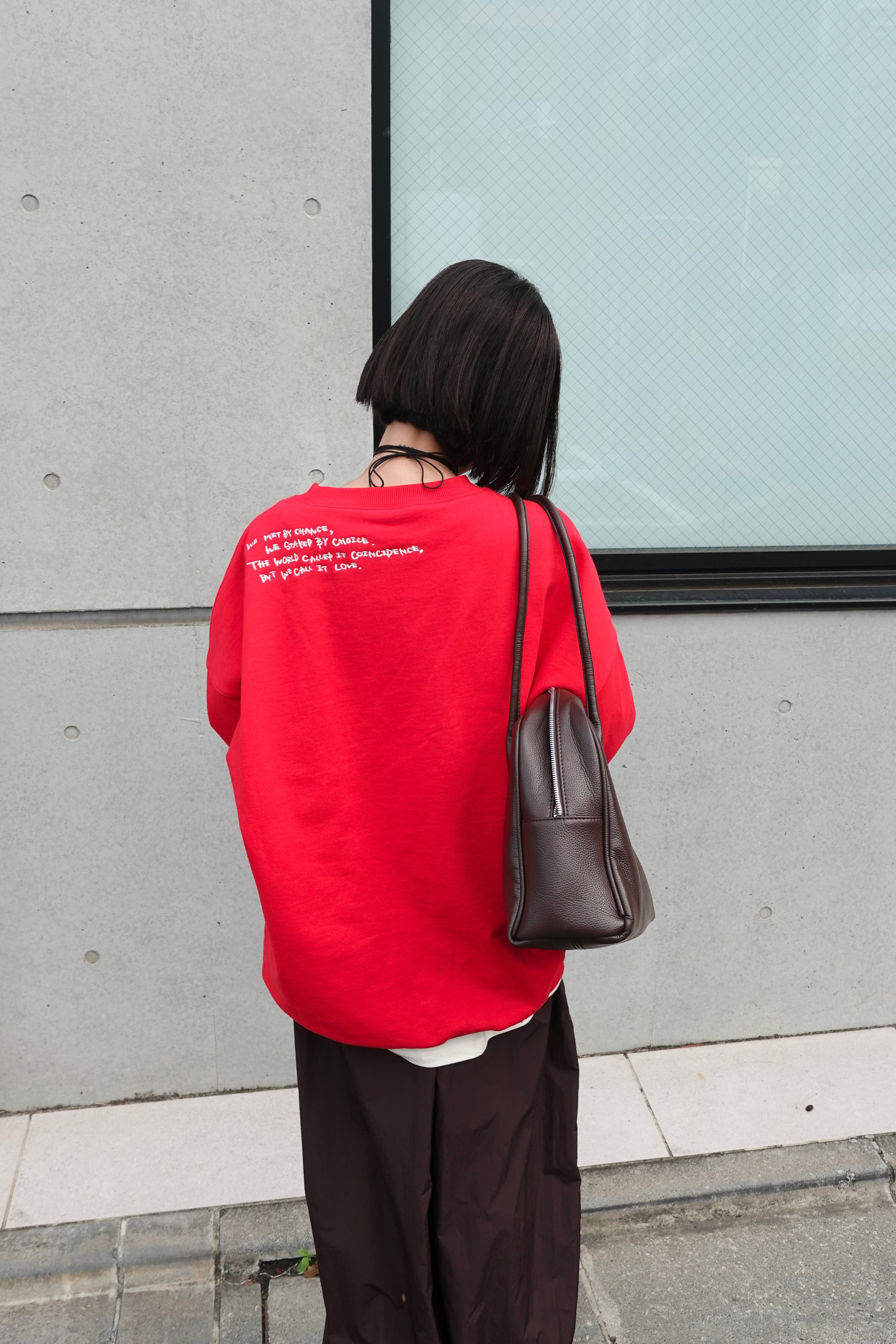 エンブロイダリールーズスウェット