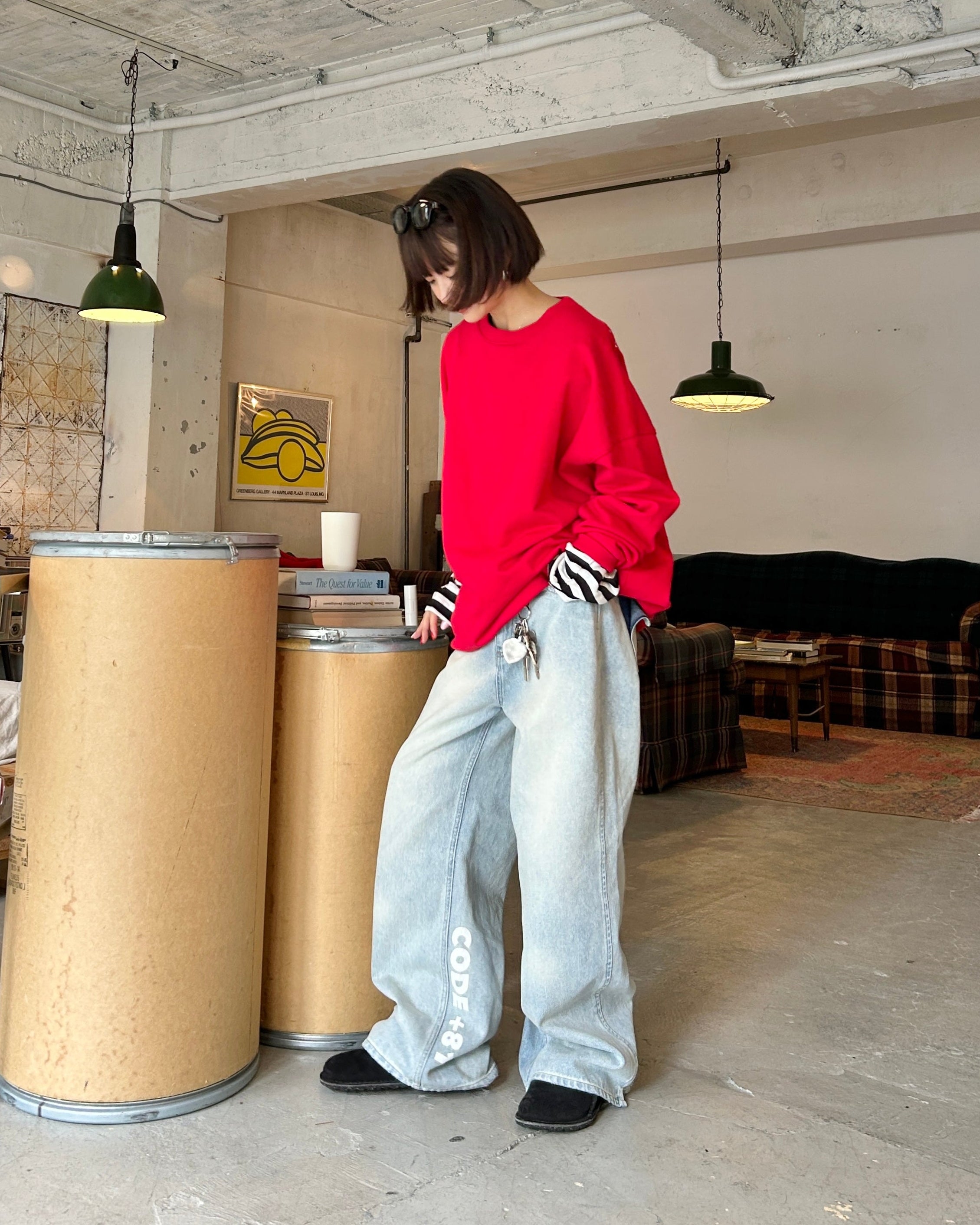 エンブロイダリールーズスウェット