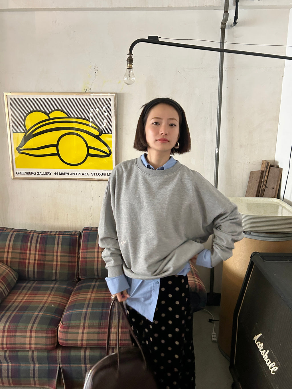 エンブロイダリールーズスウェット