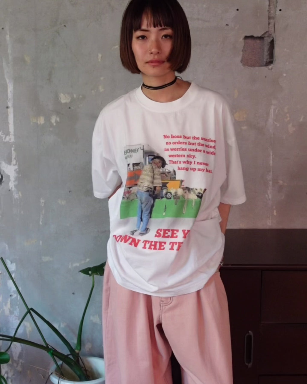 ルーズカラーロゴTee